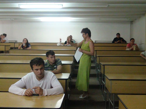 Foto concurs titularizare dascali (c) eMM.ro
